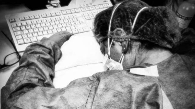 Coronavirus E Guarita L Infermiera Della Foto Simbolo Voglio Tornare In Corsia Cronaca