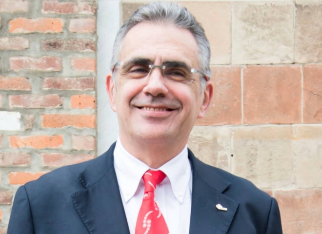 Le previsioni sbagliate dai virologi sul Covid-19