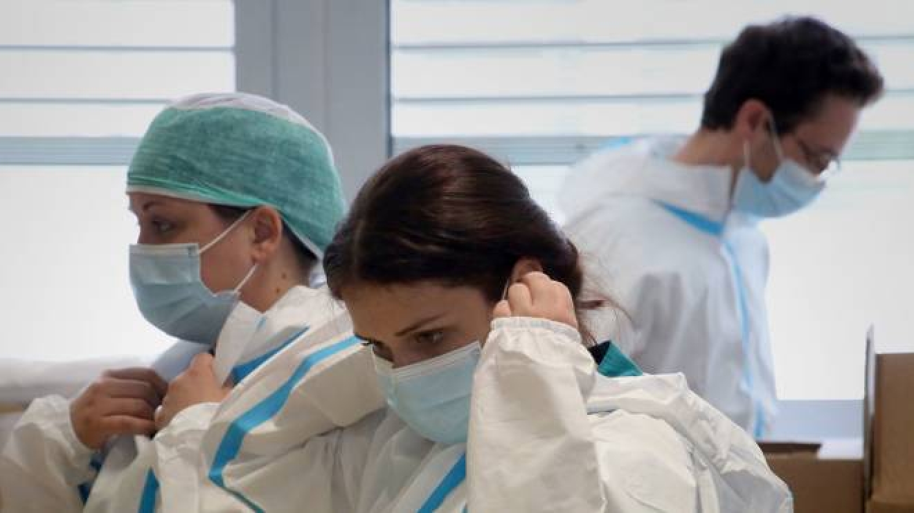 Coronavirus In Lombardia Tornano A Calare I Contagi Ma Aumentano I Decessi Cronaca