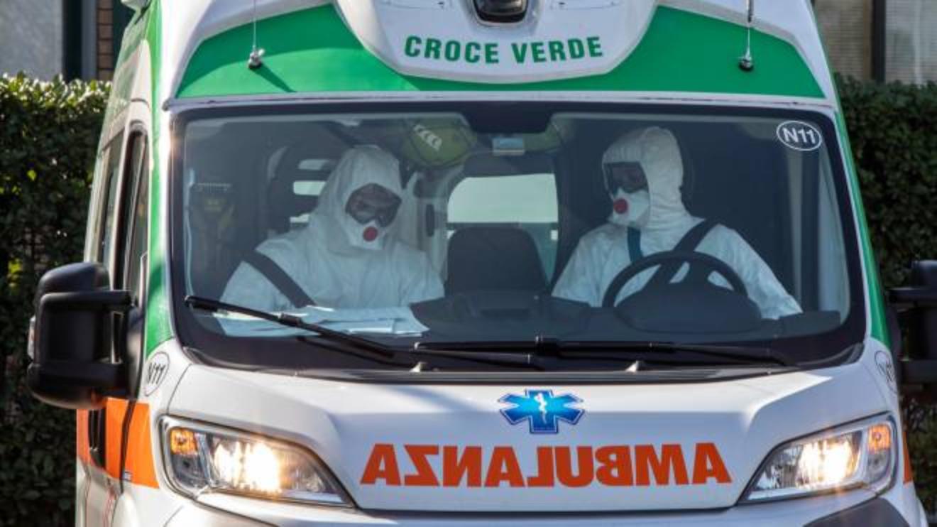 ambulanza multata sfrecciava nell emergenza covid cronaca ilrestodelcarlino it