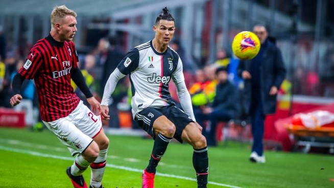Coppa Italia, Kjaer e Ronaldo nell'andata di Milan-Juventus finita 1-1
