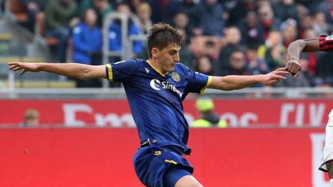 Lazio Disposta A Tutto Per Kumbulla Tare Studia La Strategia Sport Calcio Quotidiano Net