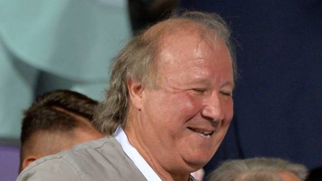 Paura per Tendi, ex terzino della Fiorentina: ha avuto un malore in casa - Cronaca - lanazione.it