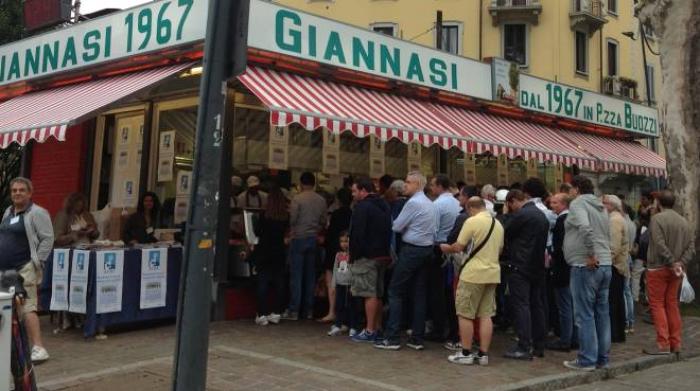 Giannasi Lavora Per La Ricerca Una Giornata D Incassi Devoluta Ad Airc Cronaca Ilgiorno It