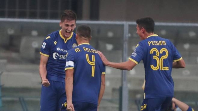 Calciomercato Kumbulla Alla Roma United Su Perisic Niente Juve Per Suarez Sport Calcio