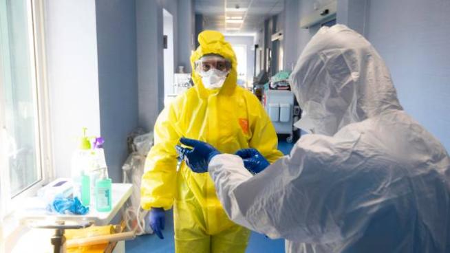 Coronavirus Italia Il Bollettino Del 10 Ottobre Cifre Sul Contagio Dati E Tabella Cronaca Coronavirus Italia Il Bollettino Del 10 Ottobre Cifre Sul Contagio Dati E Tabella Cronaca