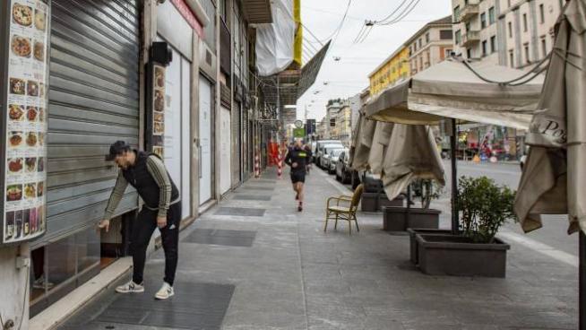 Milano Bar In Vendita Comprano I Clan Uno Su 4 Rischia La Chiusura Cronaca Ilgiorno It