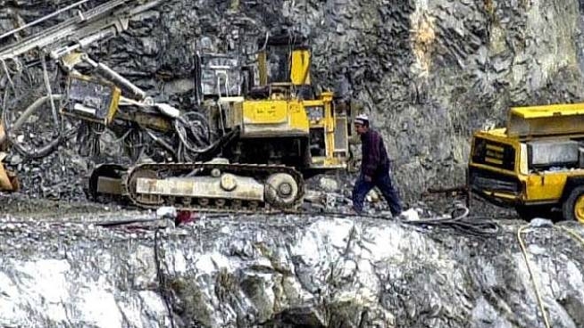 Carbonate Dopo I Cantieri Una Cava Di Ghiaia Cronaca Ilgiorno It