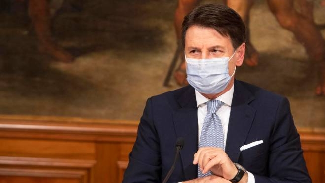 Conte Medita Le Dimissioni Rosato Iv Se Il Premier Vuole Risolviamo Tutto In Due Ore Politica