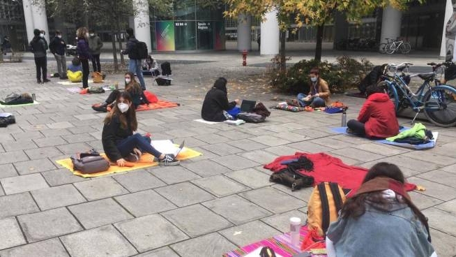 Covid Con La Dad Per I Piu Grandi Contagi A Scuola Giu Dell 80 Cronaca Ilgiorno It