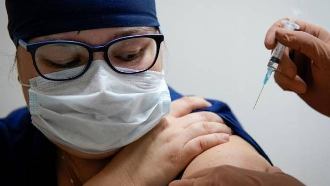 Vaccino anti Coronavirus (immagine di repertorio)