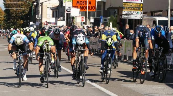 Ciclismo Ecco Il Calendario Delle Gare Dilettanti 2021 In Toscana Sport Lanazione It Calendario Gare Juniores Ciclismo 2022