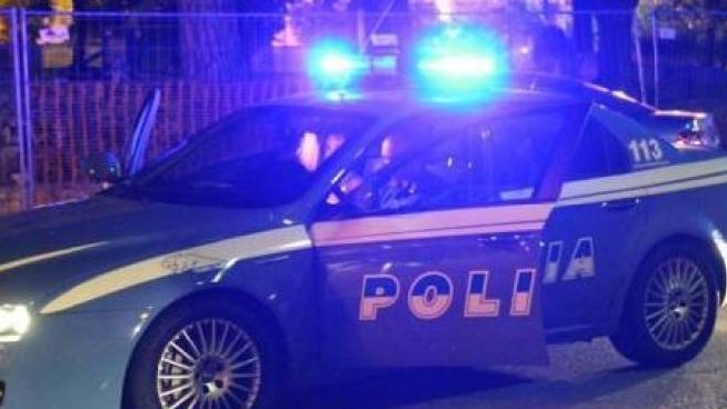 Una volante della polizia (Foto di repertorio)