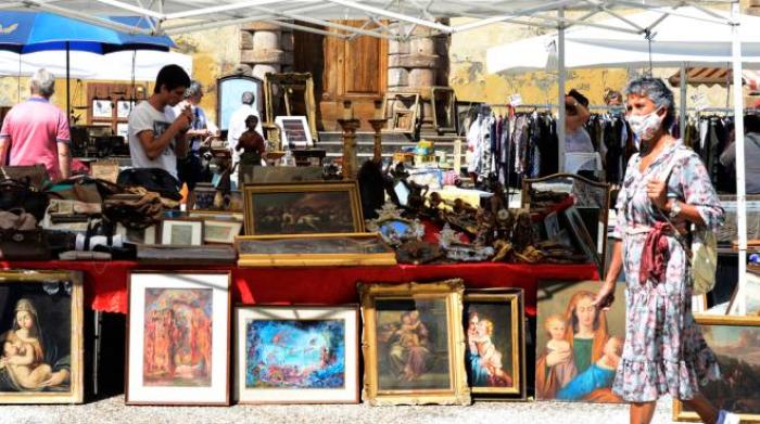 Piazzola Sul Brenta Torna Il Mercatino D Antiquariato Piu Grande D Italia Cosa Fare Ilrestodelcarlino It Mercatino Piazzola Sul Brenta Calendario 2022