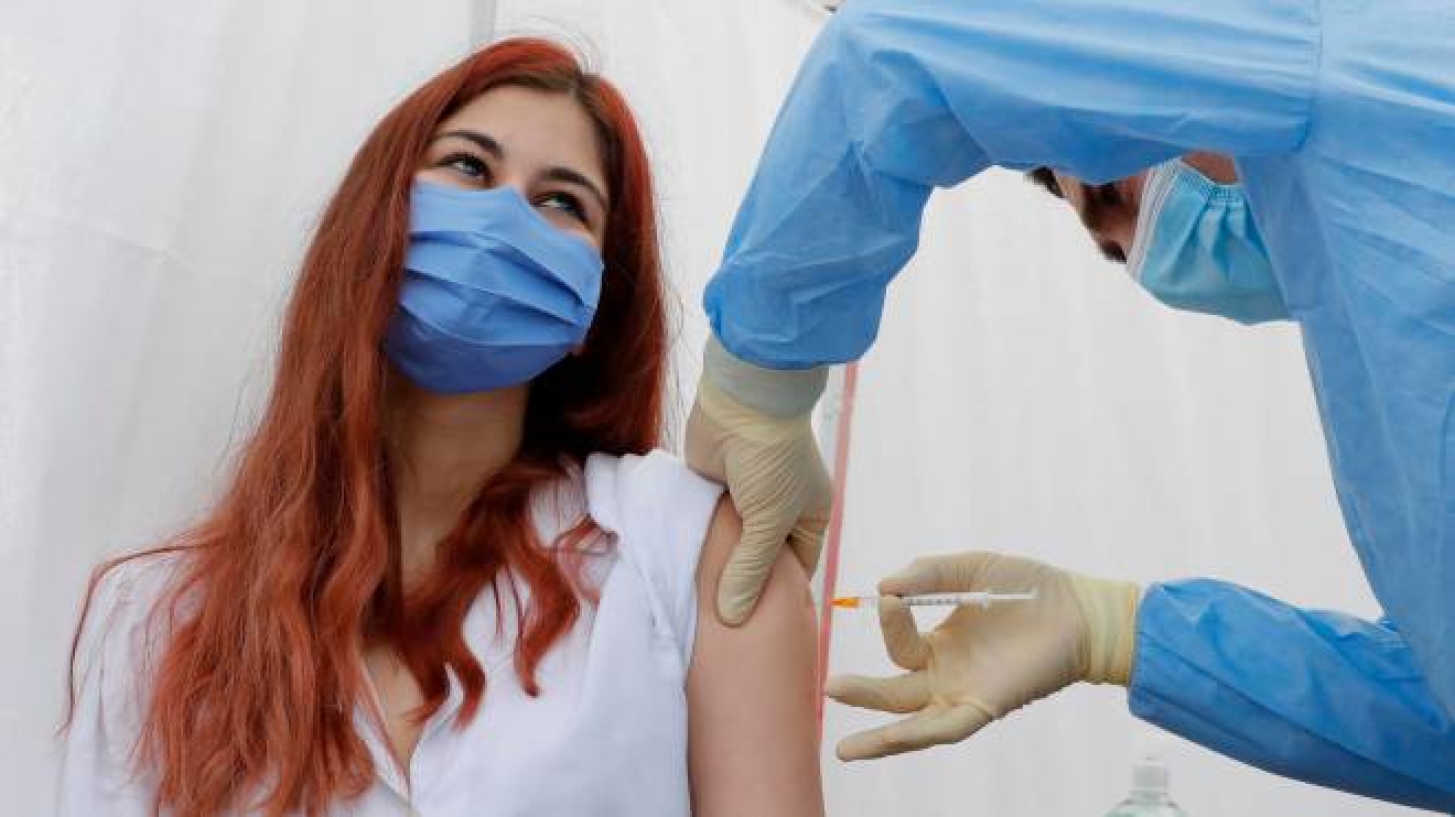 vaccino covid prenotazioni per tutti guida efficacia dosi tempi effetti collaterali cronaca