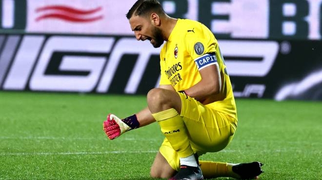 Donnarumma sai de Roma