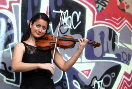 il primo violino fatlinda thaci sulle note di haydn e respighi cronaca ilgiorno it