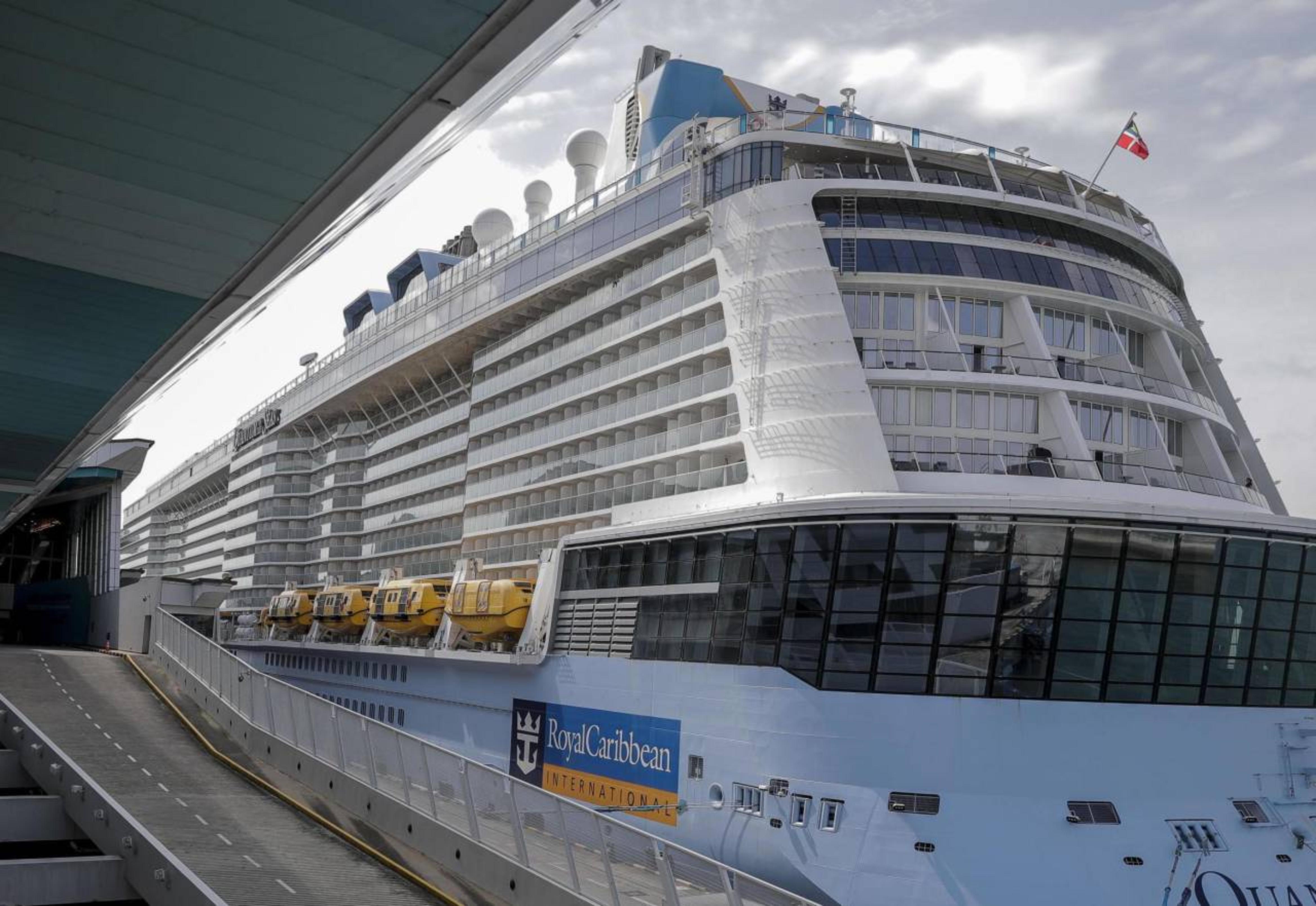 Royal Caribbean Punta Su Ravenna Cronaca Ilrestodelcarlino It Calendario Crociere Ravenna 2022