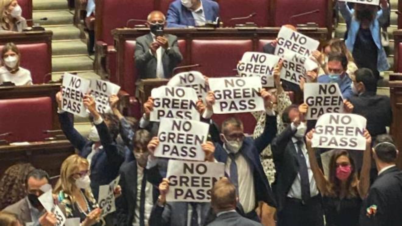 No green pass parlamento