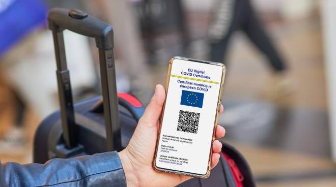 green pass per gli italiani all estero come ottenerlo cronaca ilrestodelcarlino it