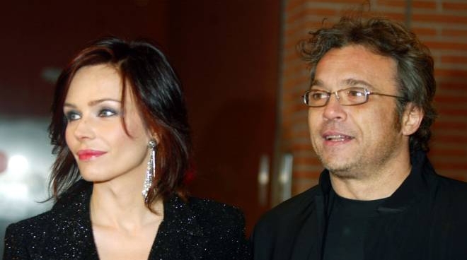 Claudio Amendola com sua esposa Francesca Neri em 2003 (Ansa)