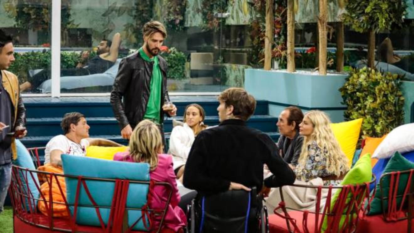 grande fratello vip 2021 nomination ed eliminazione ma gli amori non sbocciano piu spettacoli