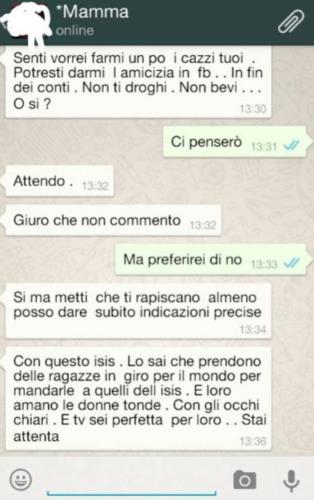 Mamme Che Scrivono Messaggi Su Whatsapp Curiosita Quotidiano Net