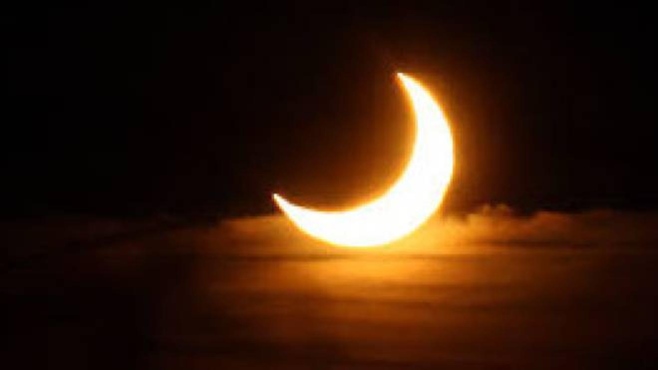 La Scheda Eclissi Cos E E Quando Avviene L Incrocio Fra Sole Terra E Luna Cronaca