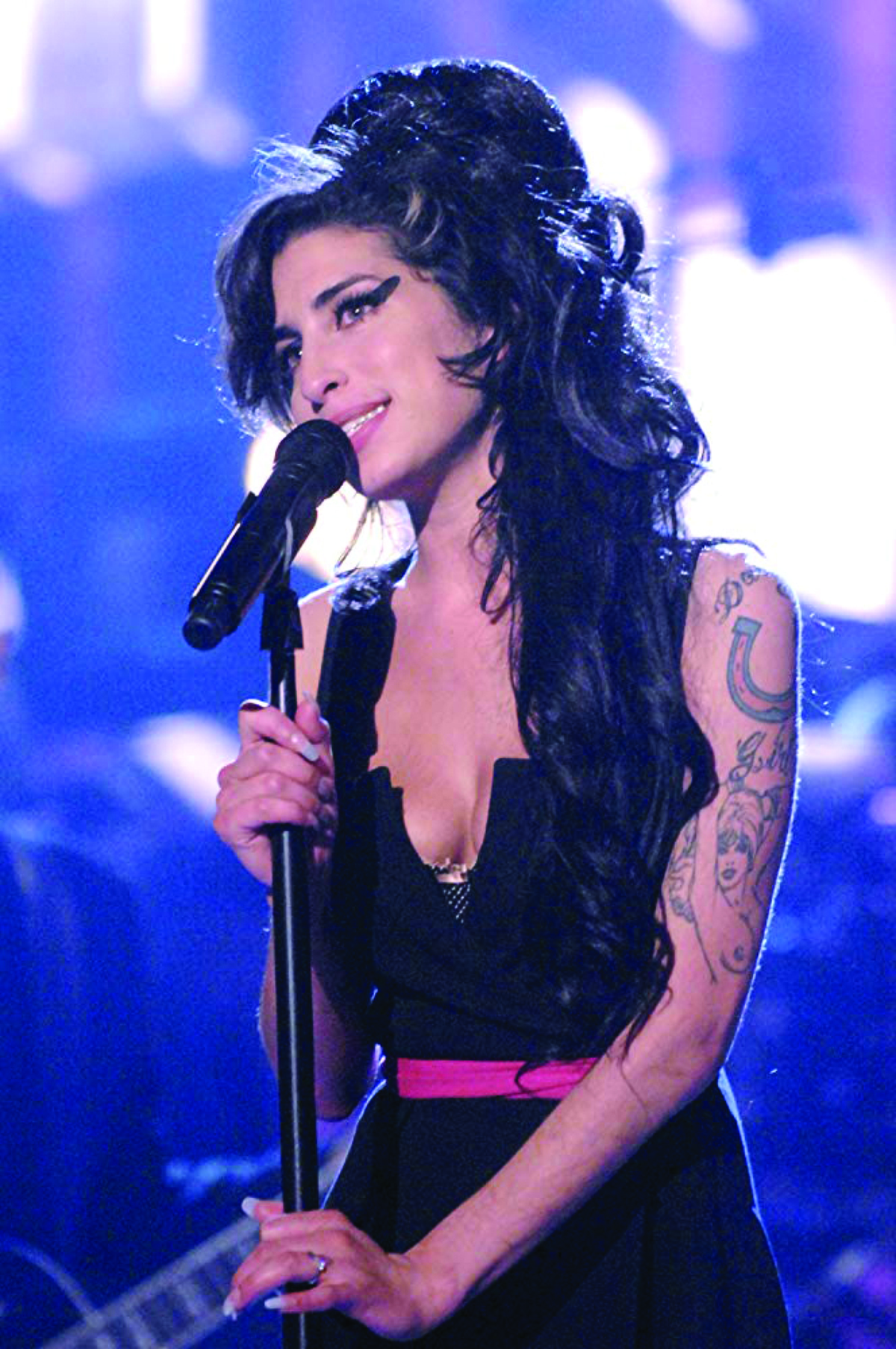 Amy Winehouse Live at Shepherds Bush Empire