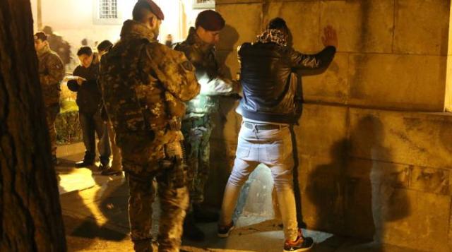 Controlli antidroga (Valtriani) Controlli antidroga (Valtriani)