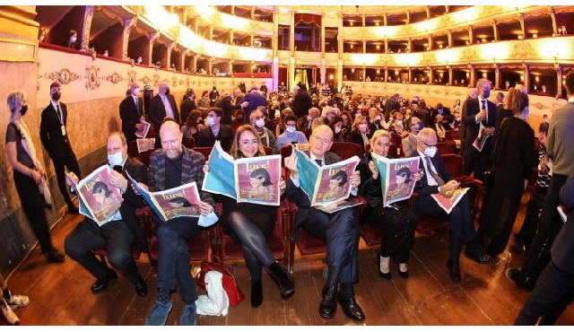La festa di Luce! al Teatro della Pergola (New Press Photo)