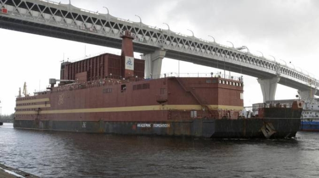Akademik Lomonosov', l'impianto nucleare galleggiante (Ansa) Akademik Lomonosov', l'impianto nucleare galleggiante (Ansa)