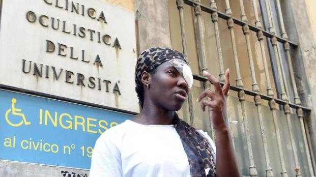 L'atleta Daisy Osakue esce dall'ospedale (Ansa) L'atleta Daisy Osakue esce dall'ospedale (Ansa)