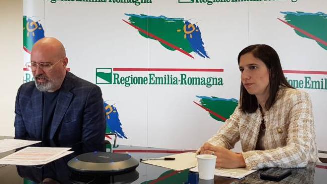 https://immagini.quotidiano.net/?url=http://p1014p.quotidiano.net:80/polopoly_fs/1.5174509.1590760013!/httpImage/image.jpeg_gen/derivatives/widescreen/image.jpeg&h=368 https://immagini.quotidiano.net/?url=http://p1014p.quotidiano.net:80/polopoly_fs/1.5174509.1590760013!/httpImage/image.jpeg_gen/derivatives/widescreen/image.jpeg&h=368