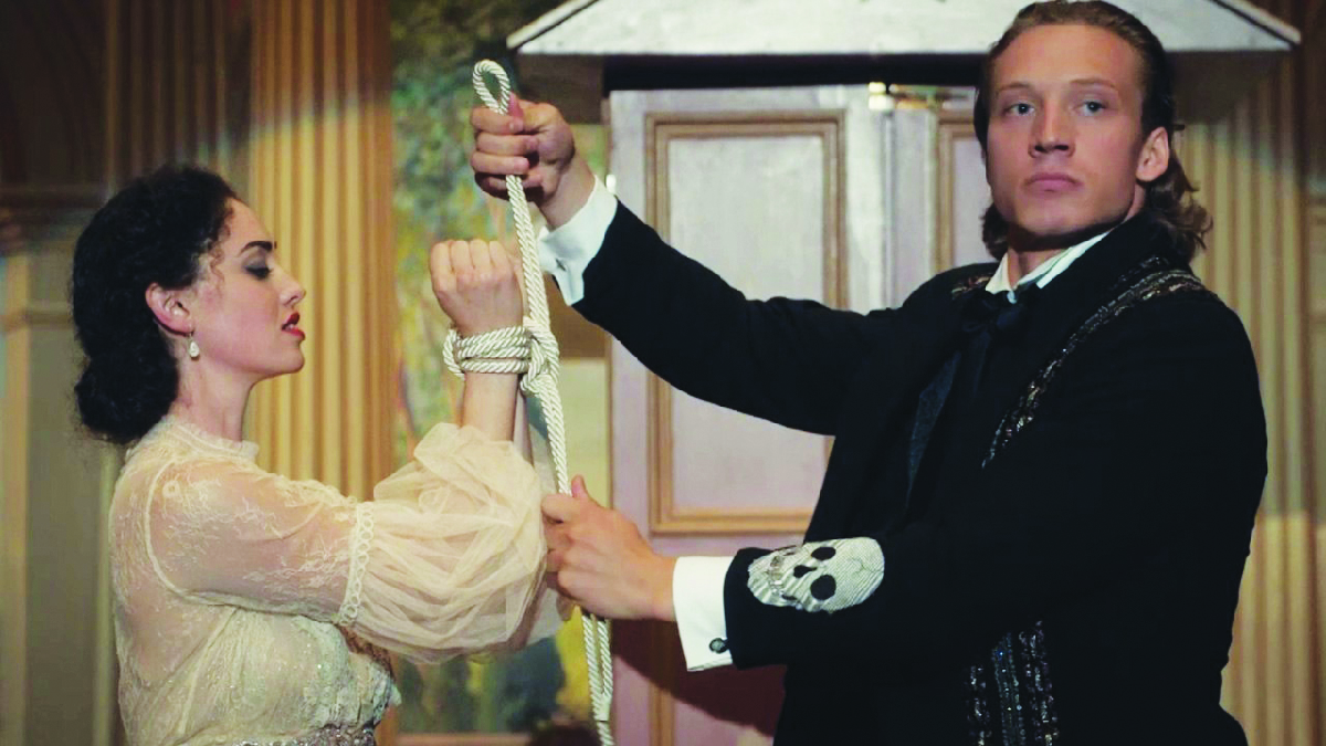 Frankie Drake Mysteries-Ora la vedi