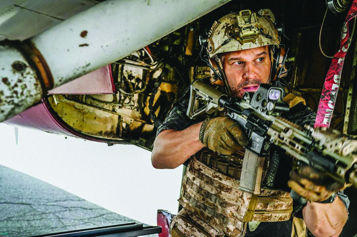 Seal Team-All'indietro sui tacchi alti