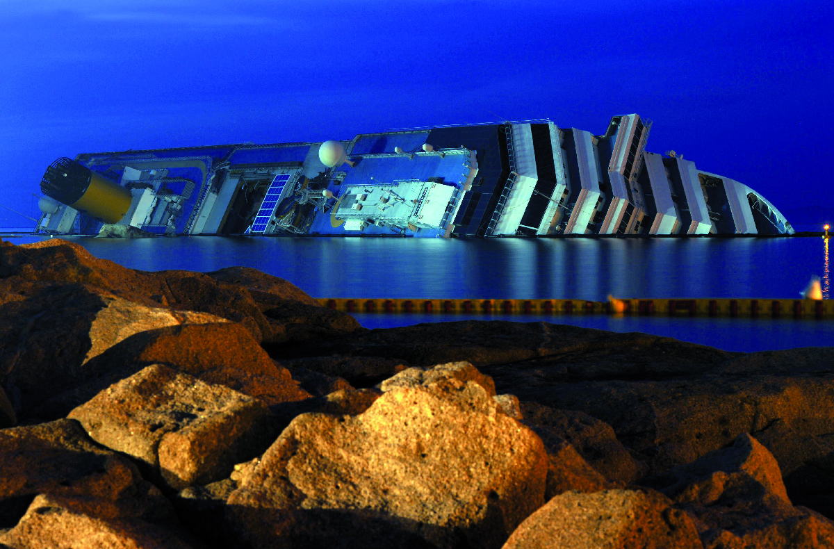 Costa Concordia - Trappola in mare