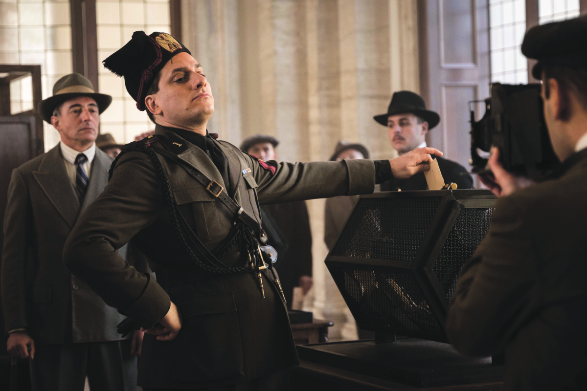 M - Il Figlio del Secolo