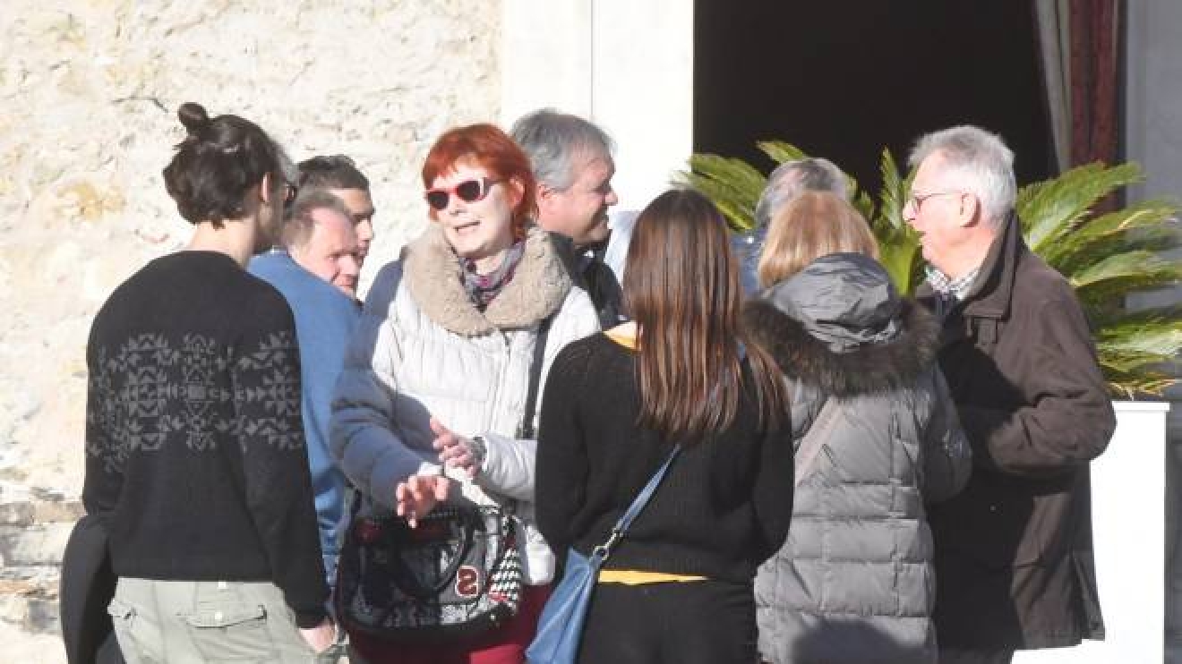 i compagni del ragazzo suicida ci mancherai per sempre cronaca lanazione it