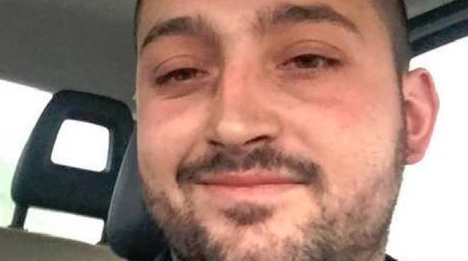 morto a 28 anni nicolas avrebbe perso il controllo della moto cronaca lanazione it
