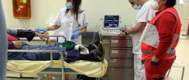 covid o influenza ecco come distinguere i sintomi e cosa fare video cronaca ilrestodelcarlino it
